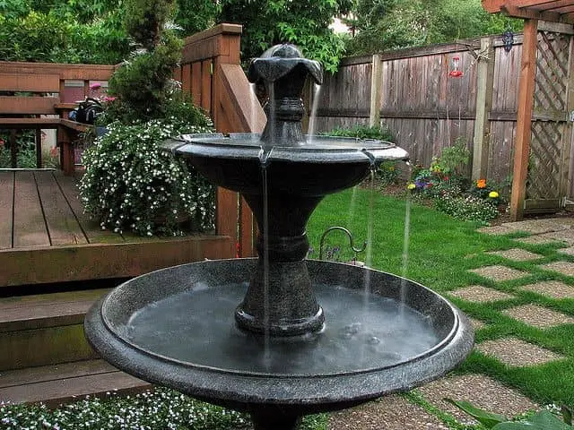 Bird Bath Fountain Paradise for bids